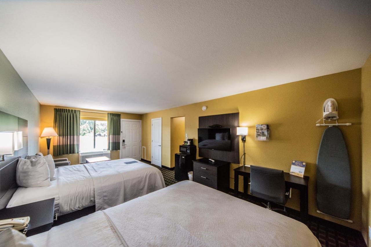 Relax Inn&Suites Kuttawa Bagian luar foto